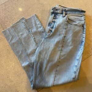 Abercrombie & Fitch Light Wash Denim Jeans High rise Split Hem